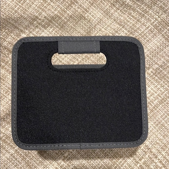 Meori Black Foldable Storage Box - Picture 3 of 9